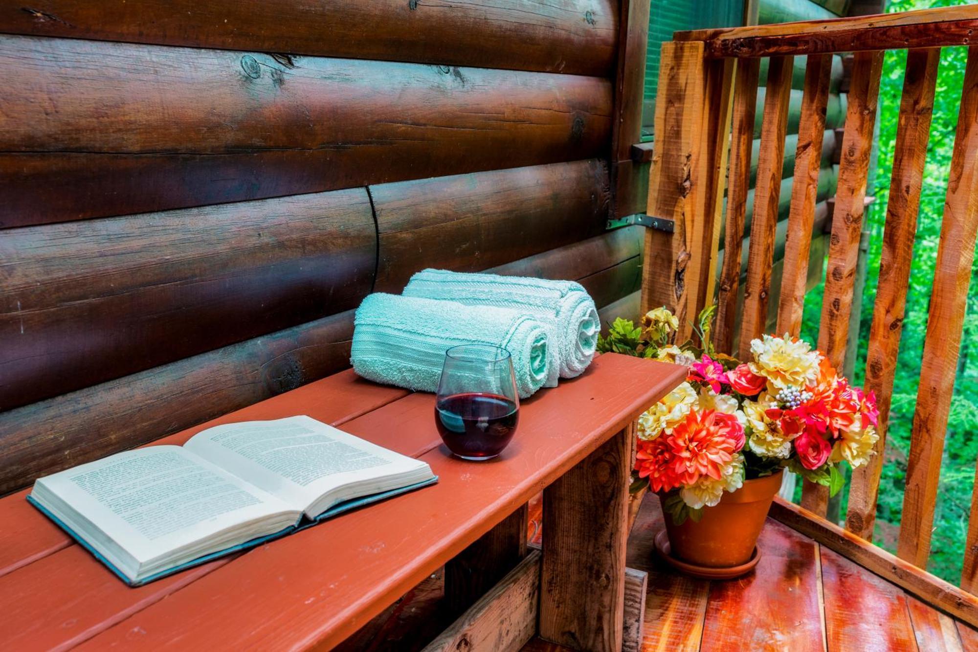 Cabin In A Gated Resort With Seasonal Resort Pool Pigeon Forge Εξωτερικό φωτογραφία