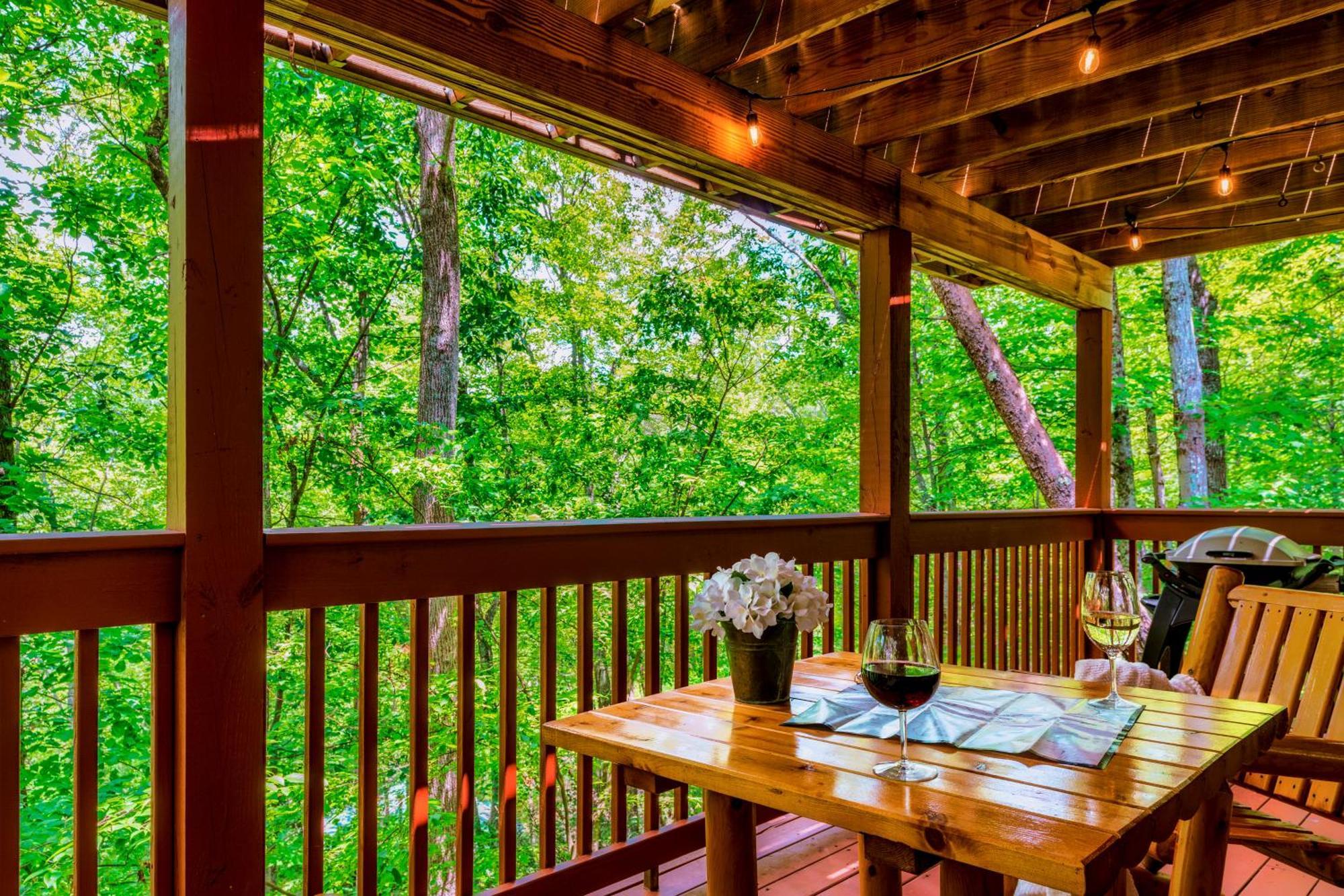 Cabin In A Gated Resort With Seasonal Resort Pool Pigeon Forge Εξωτερικό φωτογραφία