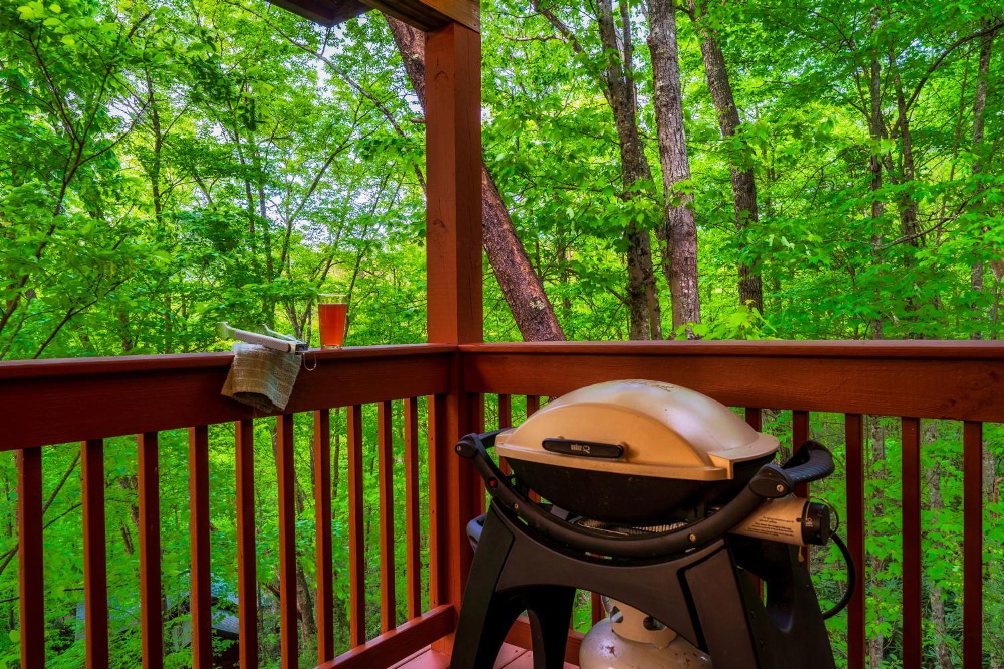 Cabin In A Gated Resort With Seasonal Resort Pool Pigeon Forge Εξωτερικό φωτογραφία